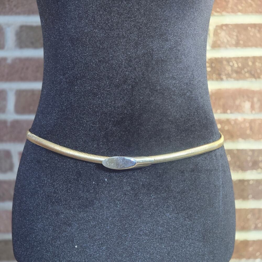 Vintage 80s Gold Tone Stretch Snake Chain Belt Oval Clasp Skinny Disco Waist